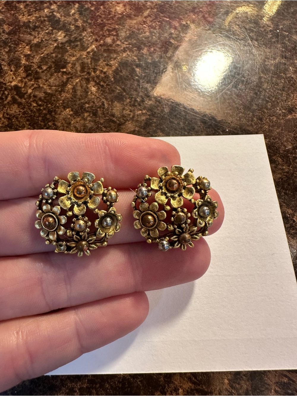 Vintage Gold Tone Floral Clip-On Earrings Openwork Flower Bouquet Retro Costume